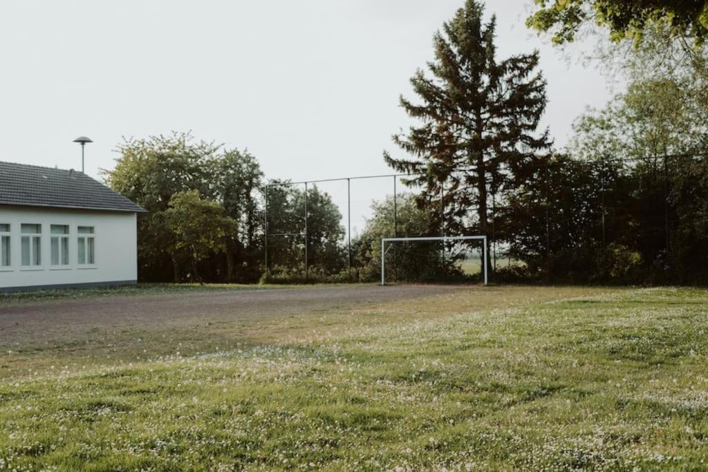 Modernisiertes Fachwerkhaus In Rheinbach Bei Bonn Villa Exteriör bild